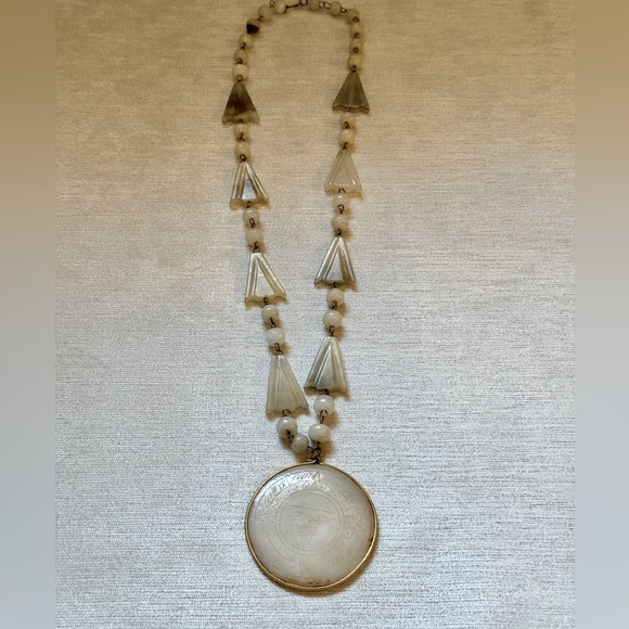 Jewelry - Beautiful Vintage 70s Carved Cream Onyx Beaded Aztec Sun God Necklace